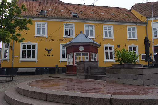 Niollo Hotel & Apartments