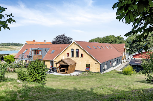 Country Flat