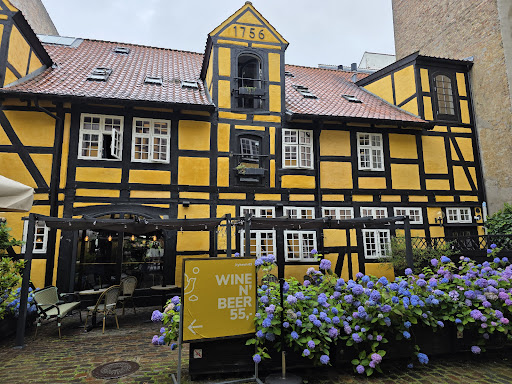Bedwood Hostel