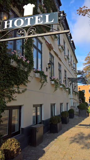 Park Hotel