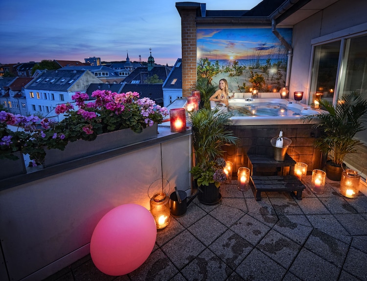 Mortens Kro Restaurant & Boutique hotel 1 Mortens Kro Restaurant & Boutique Hotel – Elegant oplevelse i hjertet af Danmark