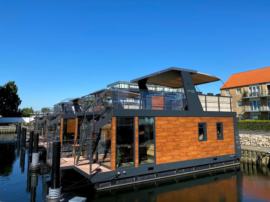 Marinavilla 1 Marinavilla - Luksus sommerhus ved havet med udsigt