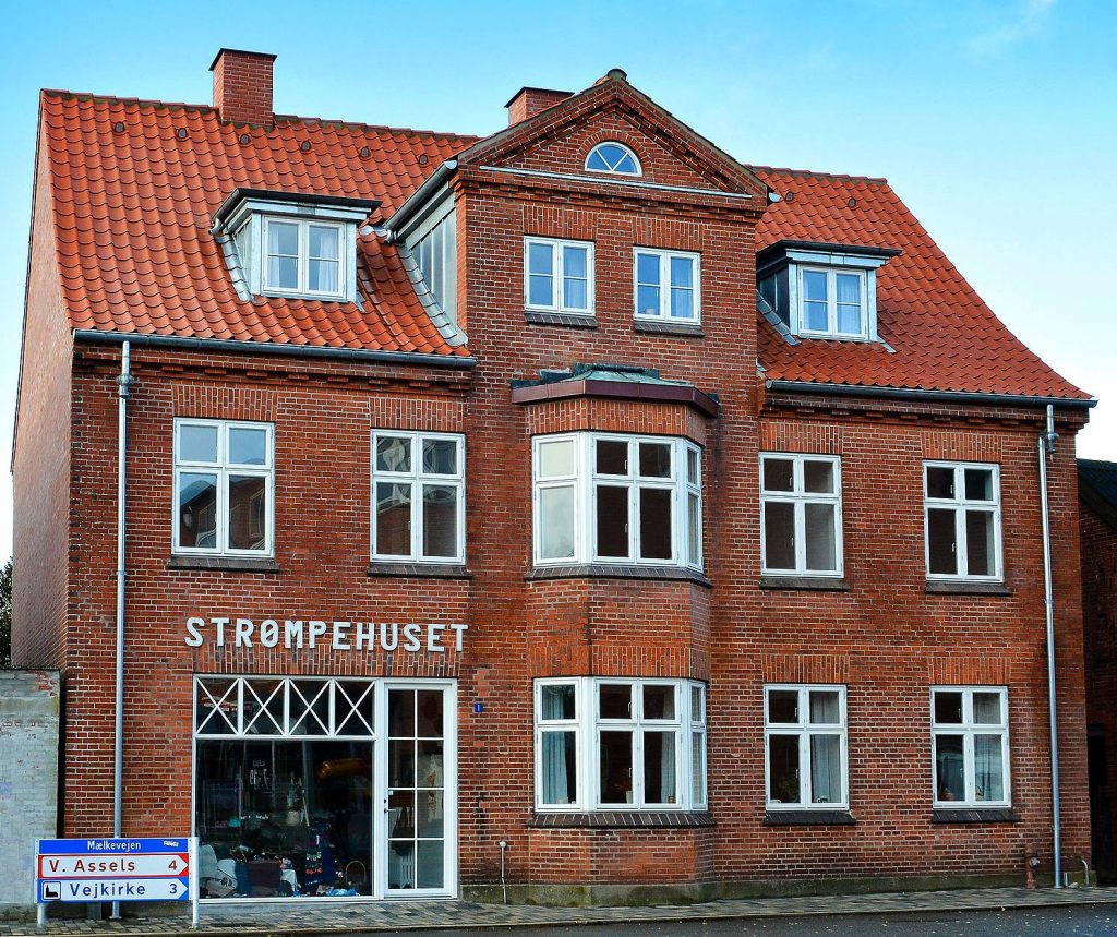 Strømpehuset – Stilfulde og Komfortable Strømper til Alle Anledninger